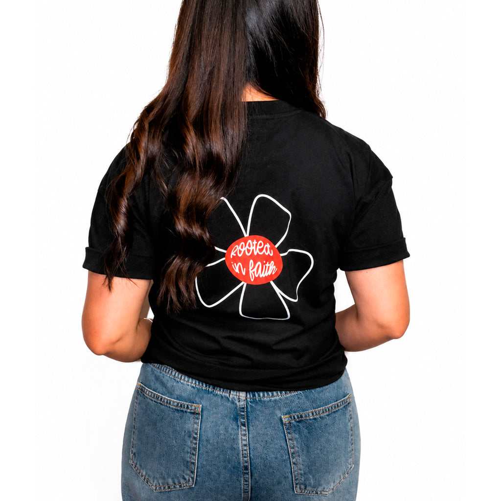T-Shirt Regular Mujer | She Is Clothed