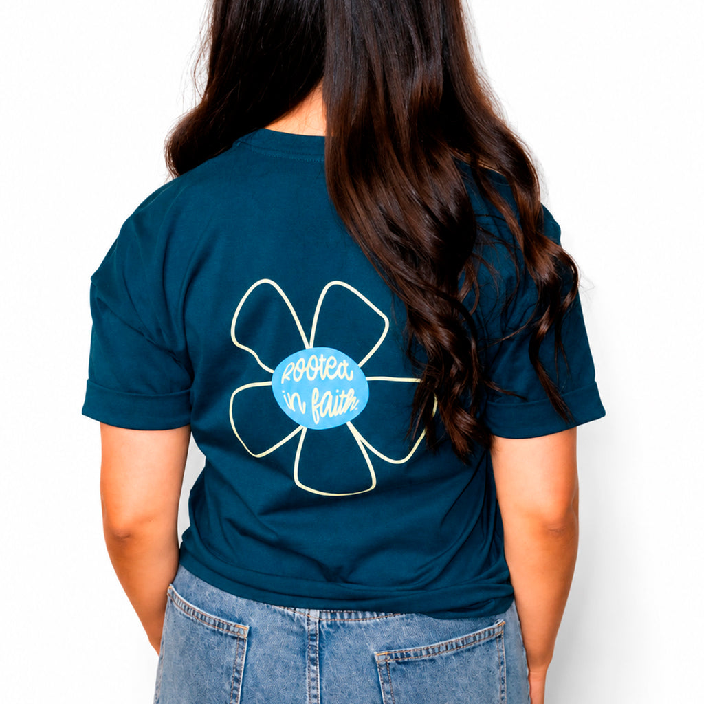T-Shirt Regular Mujer | She Is Clothed