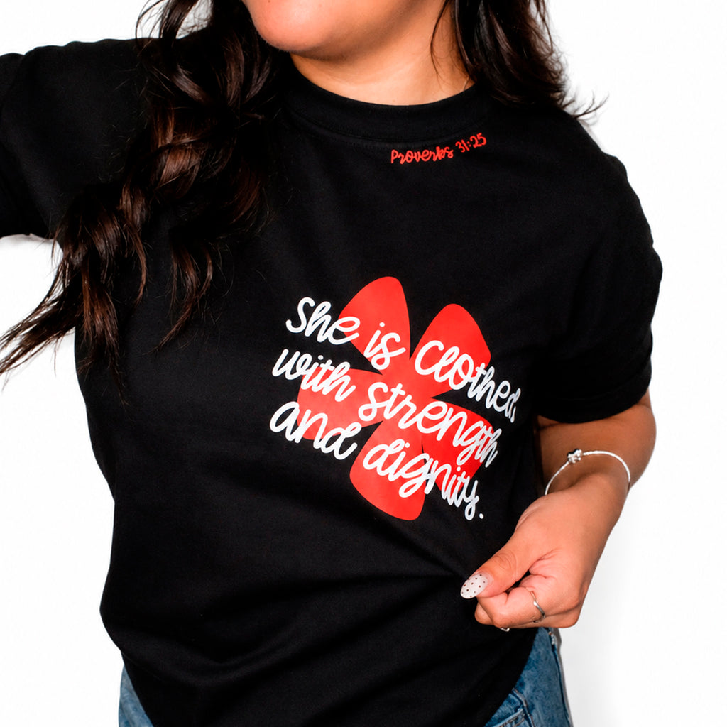T-Shirt Regular Mujer | She Is Clothed