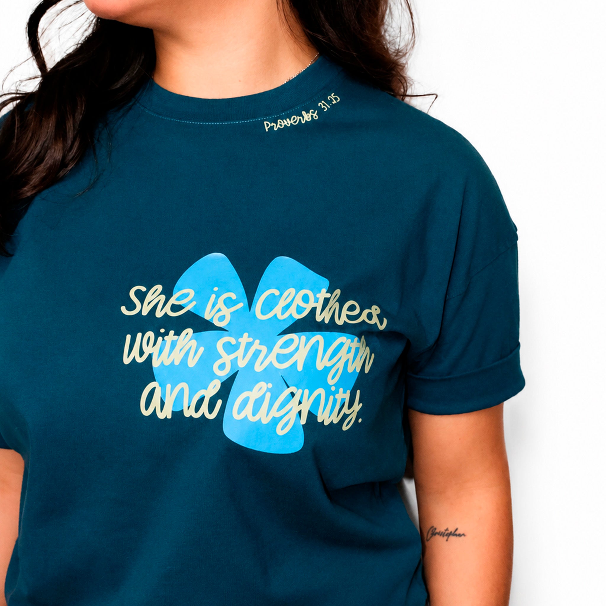 T-Shirt Regular Mujer | She Is Clothed